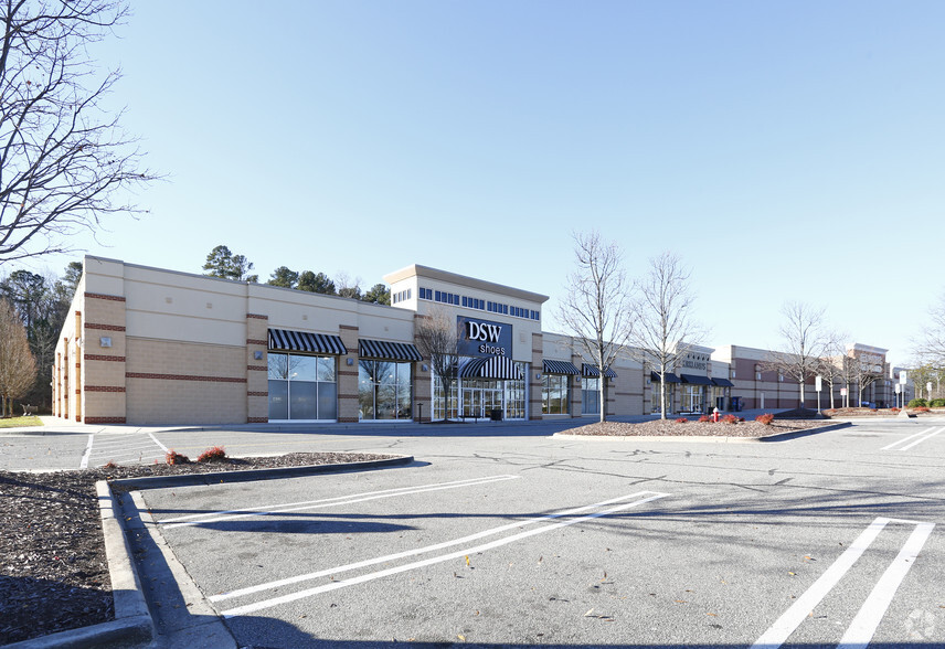 3604 Sumner Blvd, Raleigh, NC for rent - Building Photo - Image 1 of 3