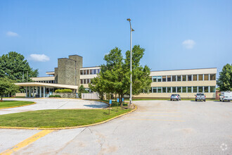 1901 Bell Ave, Des Moines, IA for rent Building Photo- Image 1 of 8