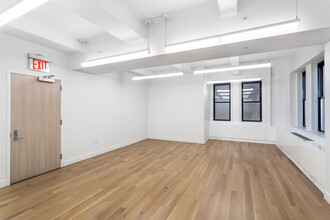 110 W 40th St, New York, NY for rent Interior Photo- Image 1 of 2