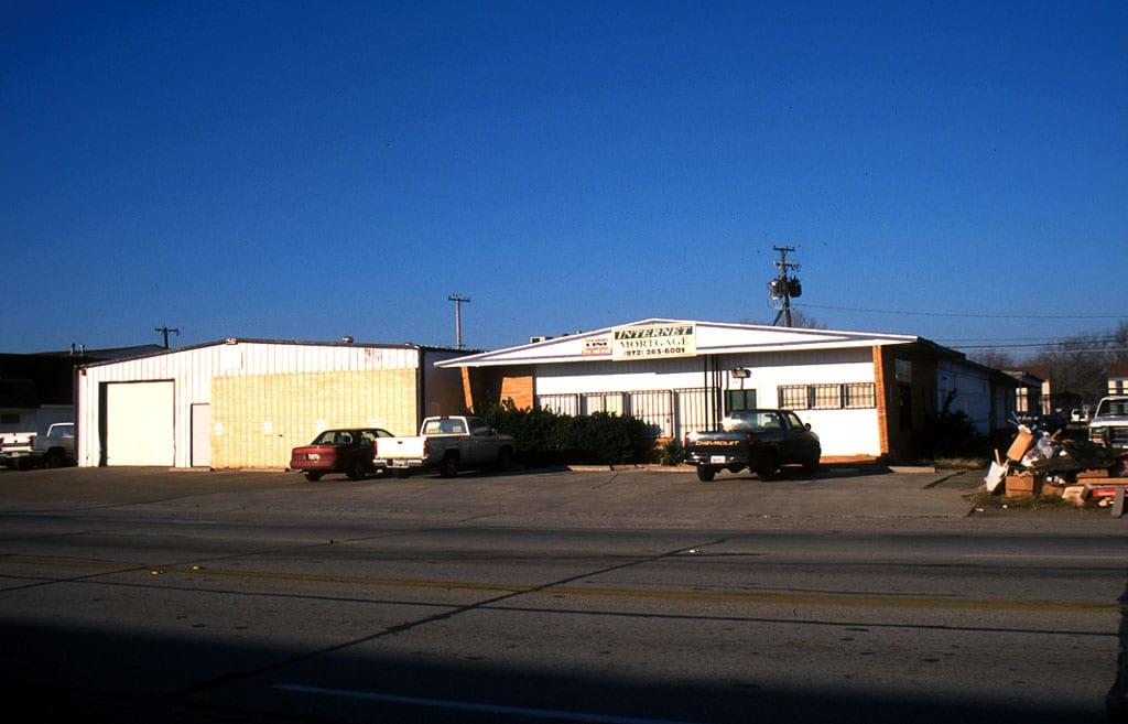 301-305 SE 14th Street portfolio of 2 properties for sale on LoopNet.co.uk Building Photo- Image 1 of 3