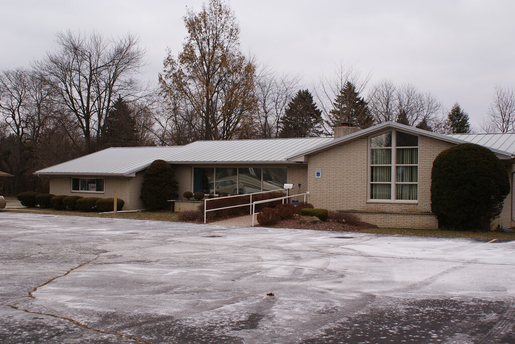 1101 S Lapeer Rd, Lapeer, MI for sale Building Photo- Image 1 of 1