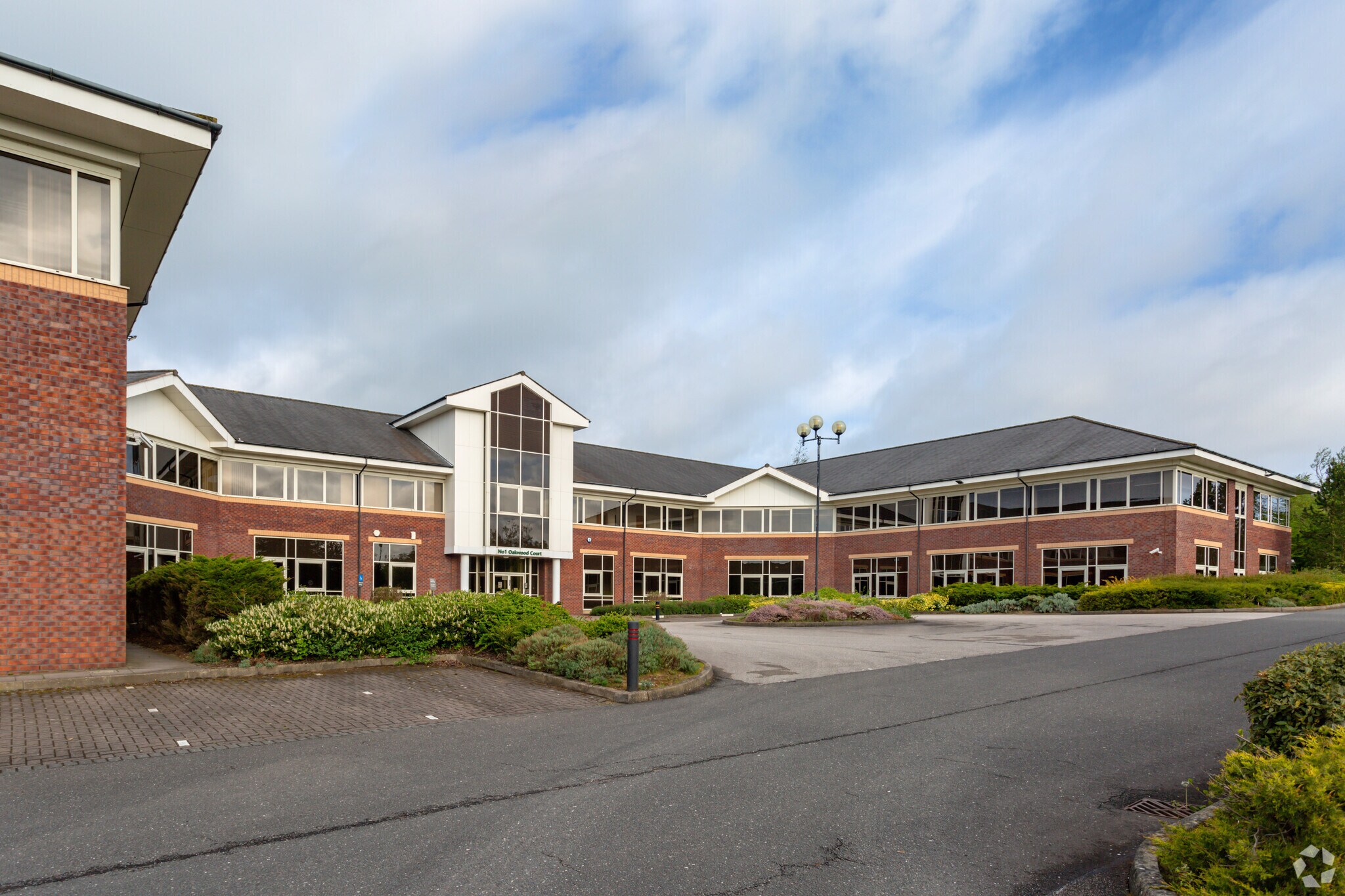 1 Oakwood Ct, Nottingham for sale Building Photo- Image 1 of 1