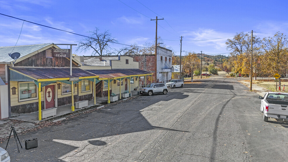 18379 Chestnut Ave, Tuolumne, CA for sale - Building Photo - Image 3 of 5