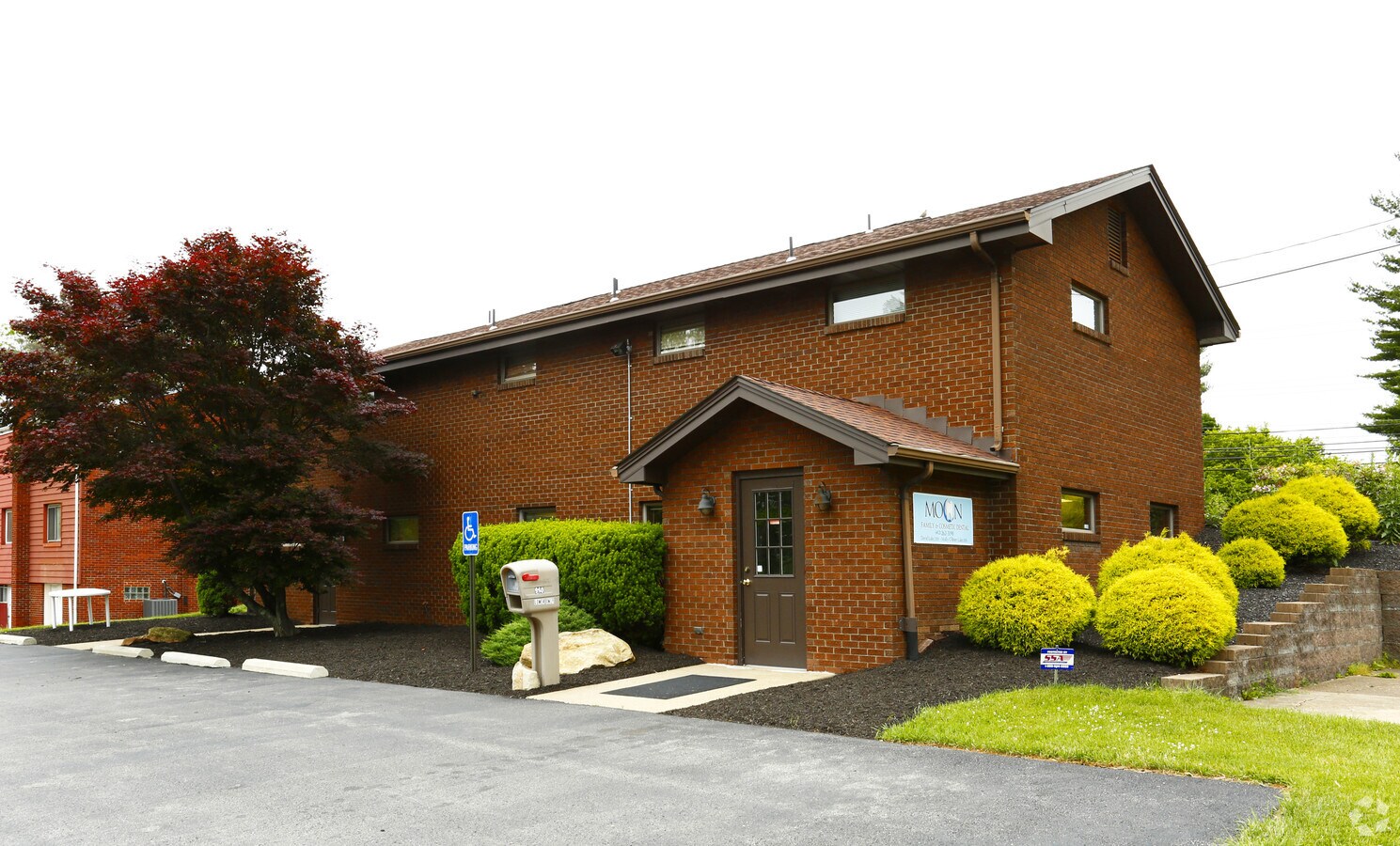 960 Beaver Grade Rd, Coraopolis 15108 UK