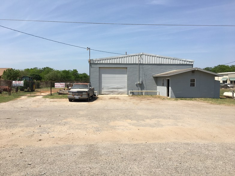 2647 Business Interstate 35 E, Pearsall, TX for sale - Other - Image 1 of 1