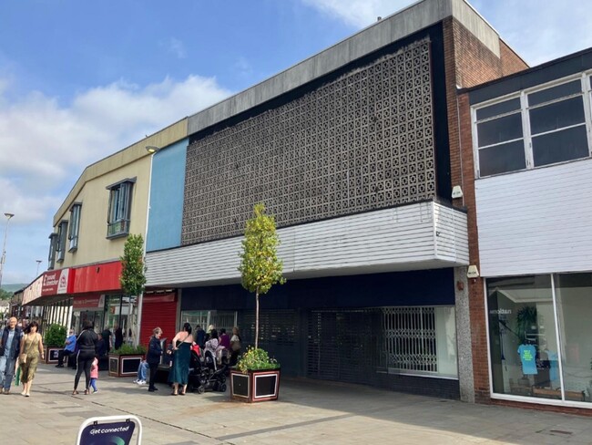 More details for 6-14 George St, Pontypool - Retail to Rent