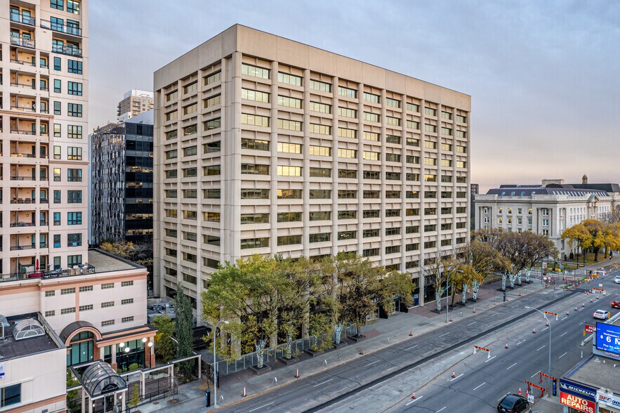 9925 109th St NW, Edmonton, AB to rent - Building Photo - Image 1 of 15