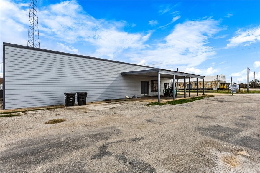 13081 State TX-172 South Hwy, La Ward, TX for sale - Building Photo - Image 3 of 15