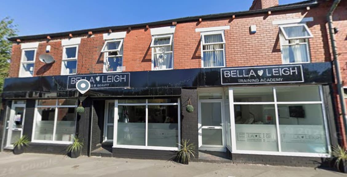 50 Grosvenor St, Stalybridge to rent Building Photo- Image 1 of 2