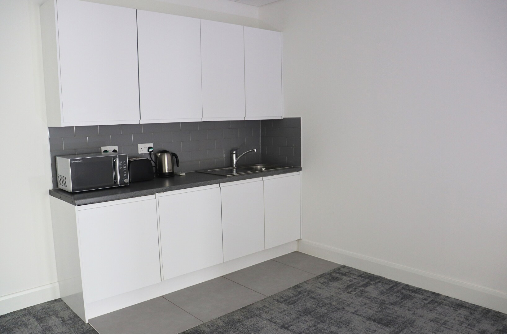 20-21 Arcadia Ave, London to rent Interior Photo- Image 1 of 3