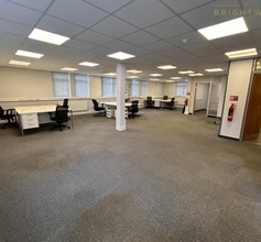 21 Headlands Business Park, Ringwood to rent Interior Photo- Image 2 of 4