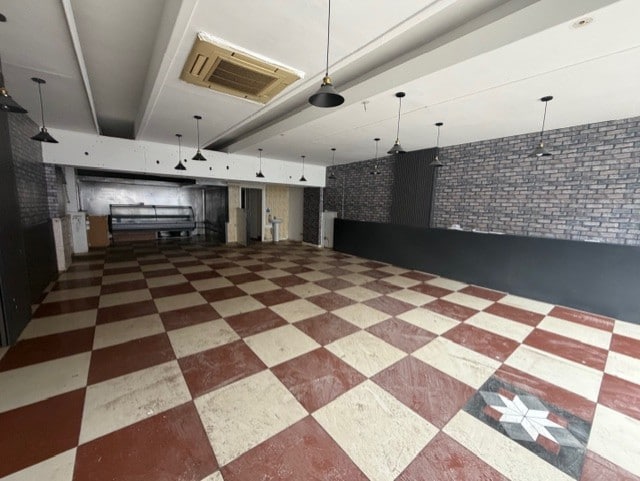 300 Green Lanes, London to rent Interior Photo- Image 1 of 3