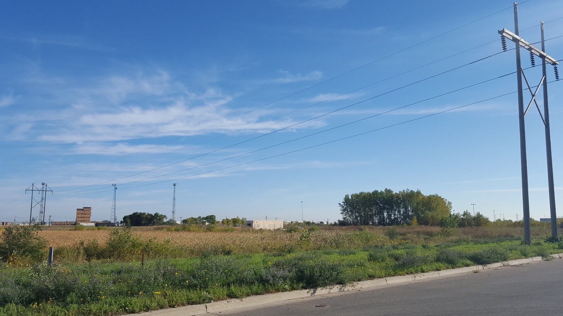 6525 2nd Ave SE, Minot, ND for sale Primary Photo- Image 1 of 1