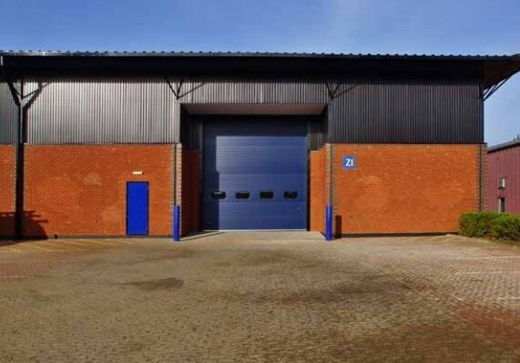 Albert Dr, Woking for sale Primary Photo- Image 1 of 1