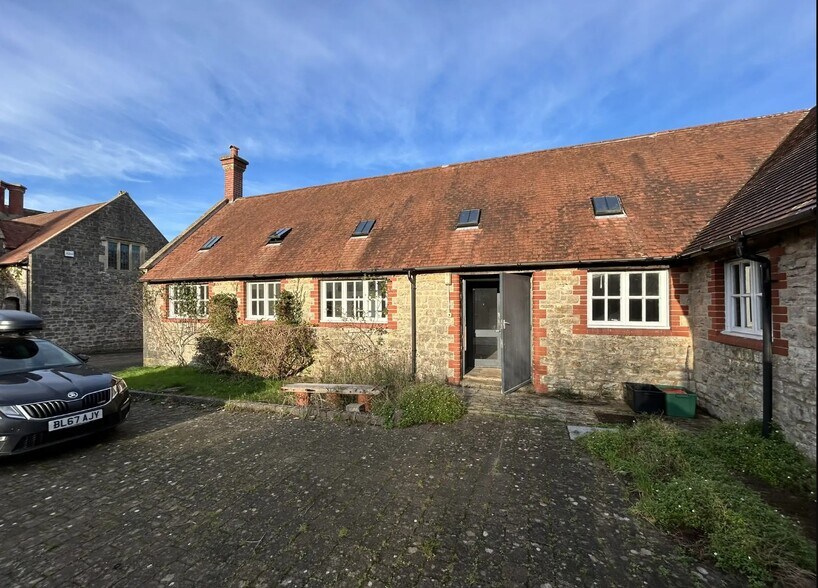 Barrow Court Ln, Barrow Gurney for sale - Primary Photo - Image 1 of 1