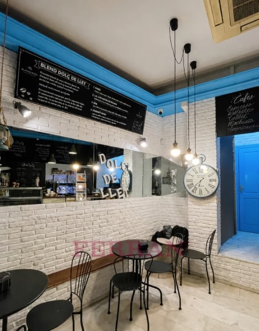 Barcelona, BAR 08002 - Unit 1 - - Interior Photo - Image 2 of 3