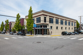 301 Commercial Ave, Anacortes, WA for rent Building Photo- Image 1 of 8