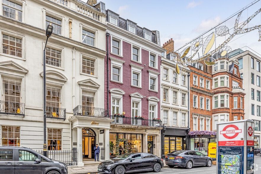 33 Bruton St, London to rent - Building Photo - Image 3 of 4