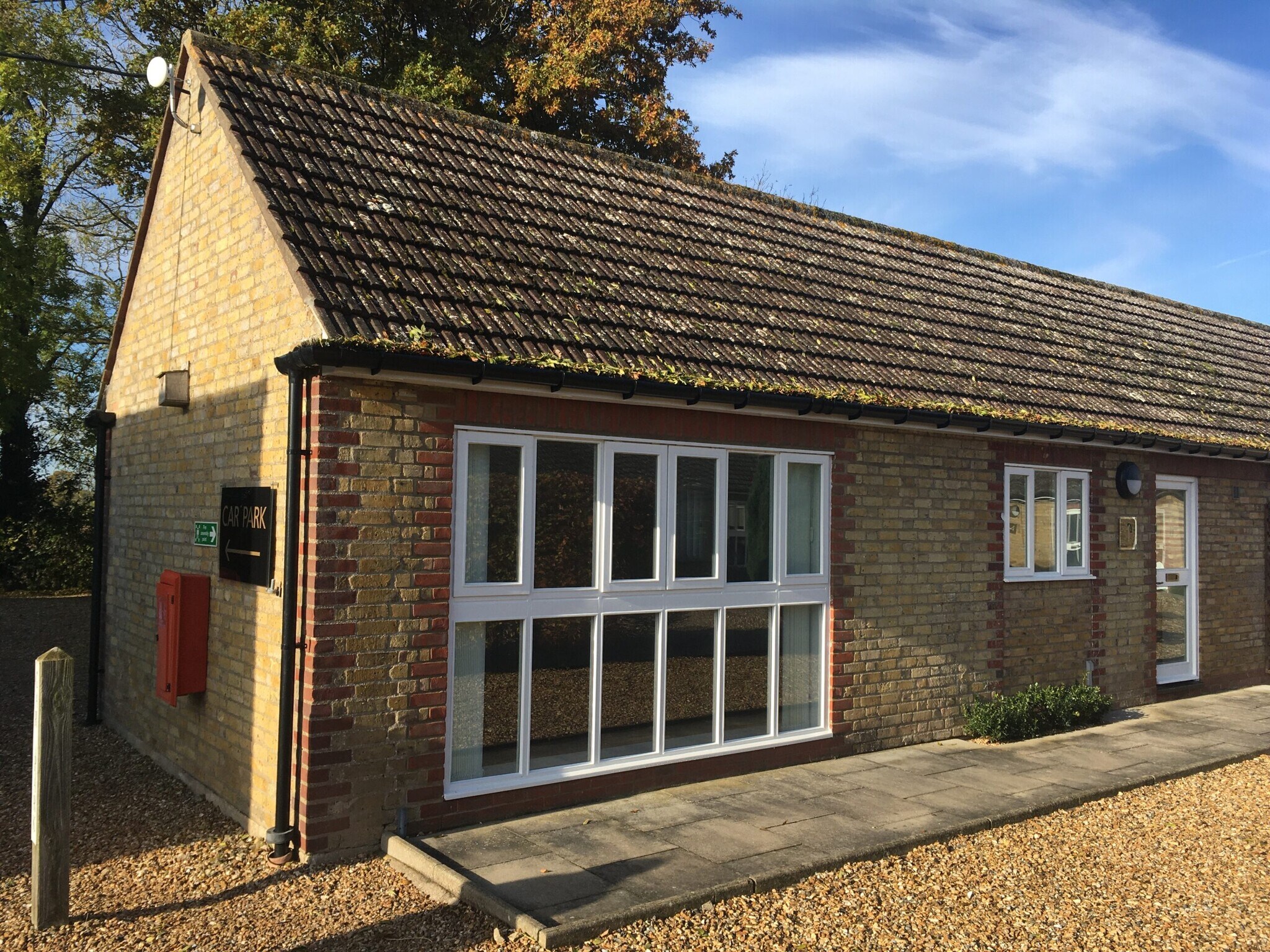 9 West St, Comberton to rent Building Photo- Image 1 of 4