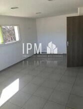 Office in Aix-en-Provence to rent Interior Photo- Image 1 of 3