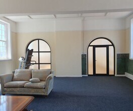 141 Rocky Ln, Birmingham to rent Interior Photo- Image 1 of 2