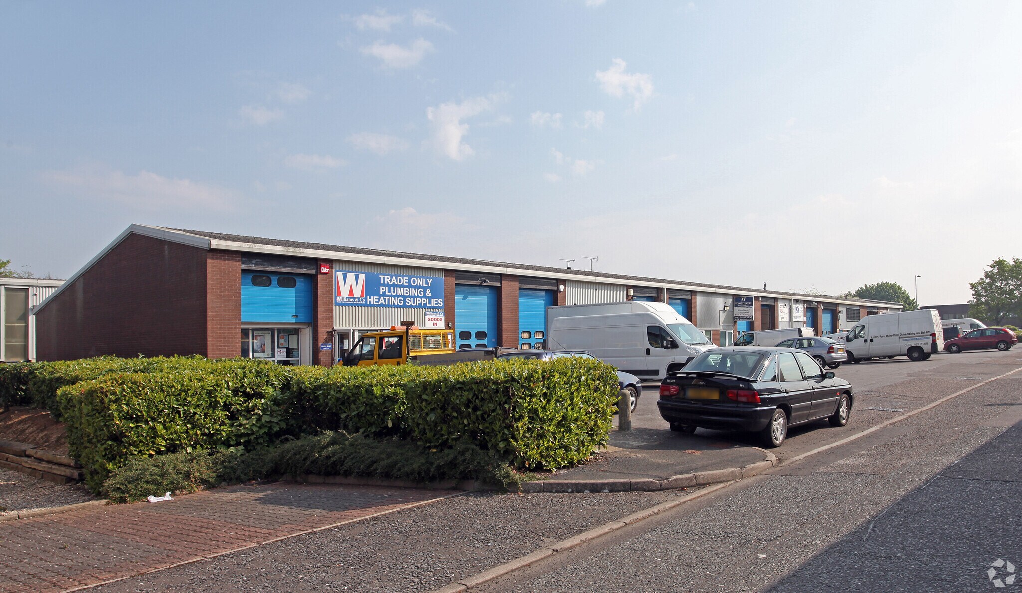 Grafton Way, Basingstoke for sale Primary Photo- Image 1 of 1
