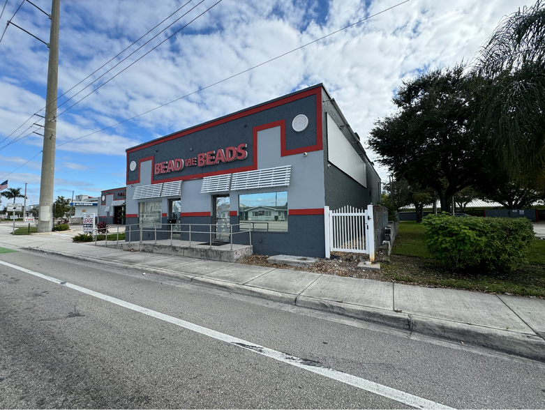 1601 N State Road 7, Hollywood, FL for rent - Building Photo - Image 1 of 9