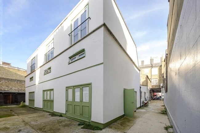 More details for 191a Uxbridge Rd, London - Office to Rent