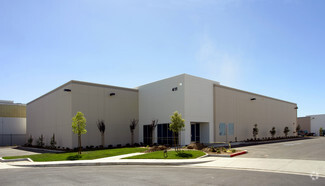 More details for 411 Business Center Ct, Redlands, CA - Industrial for Rent