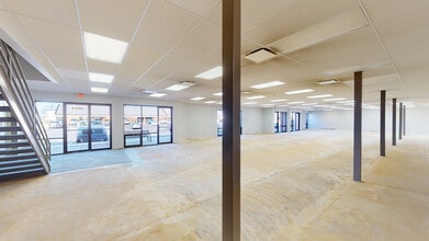 2401 Directors Row, Indianapolis, IN to rent Matterport 3D Scan- Image 1 of 5