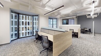 142 E Ontario St, Chicago, IL to rent Interior Photo- Image 2 of 4