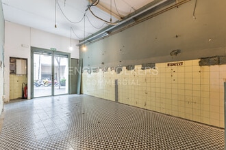 Retail in Barcelona, Barcelona to rent Interior Photo- Image 1 of 35