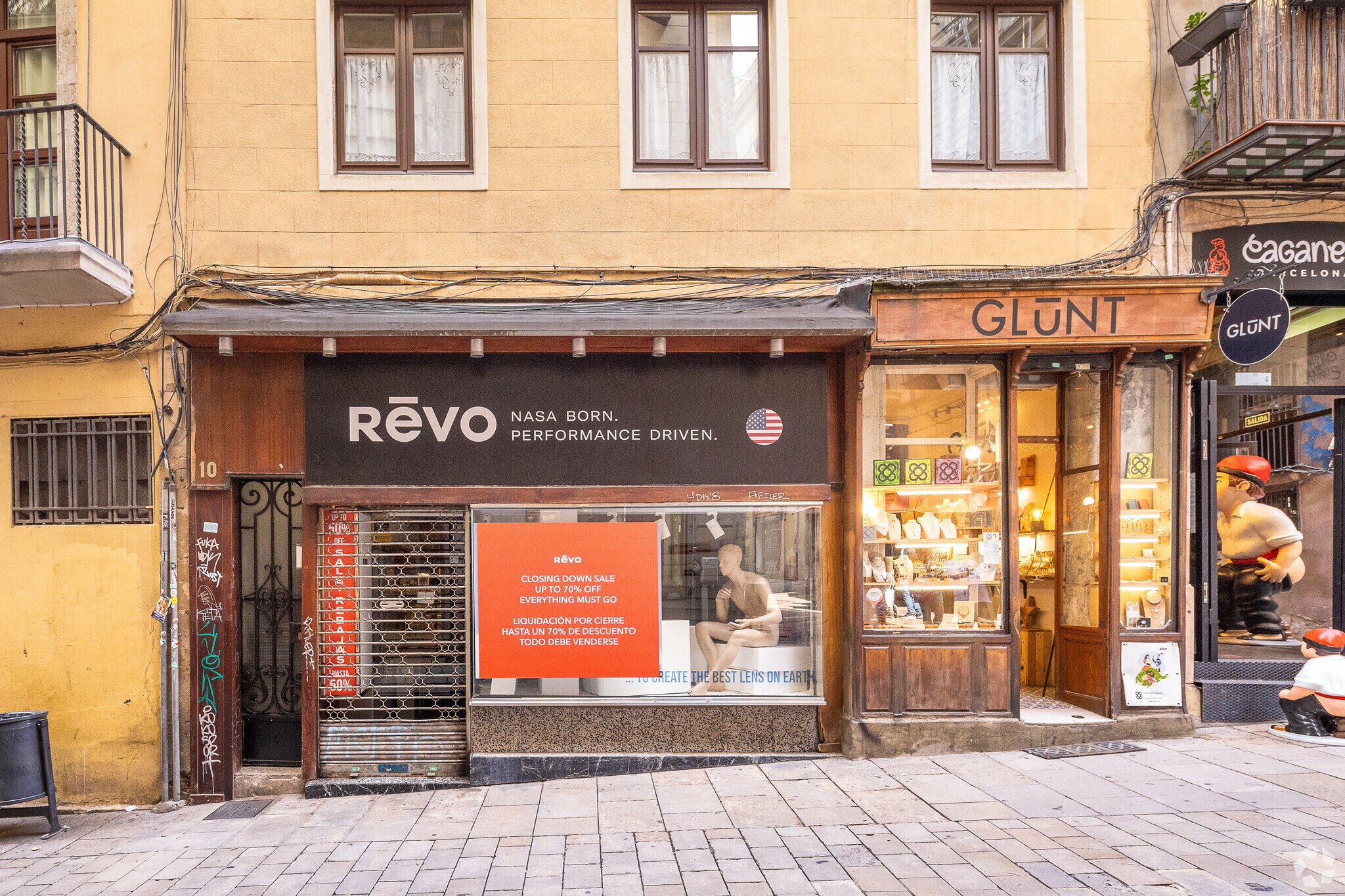 Retail in Barcelona, Barcelona to rent Interior Photo- Image 1 of 2
