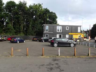 58 Commercial Rd, Leeds for sale - Primary Photo - Image 1 of 1