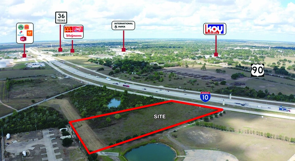 Outlet Center Dr, Sealy, TX for sale - Building Photo - Image 1 of 6