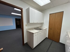 3500 W Peterson Ave, Chicago, IL for rent Interior Photo- Image 2 of 6