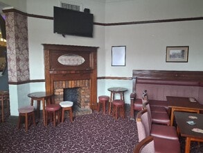 124 Claremont Rd, Manchester to rent Interior Photo- Image 2 of 7