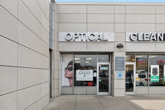 229-265 Beach 20Th St, Far Rockaway, NY to rent Interior Photo- Image 2 of 4