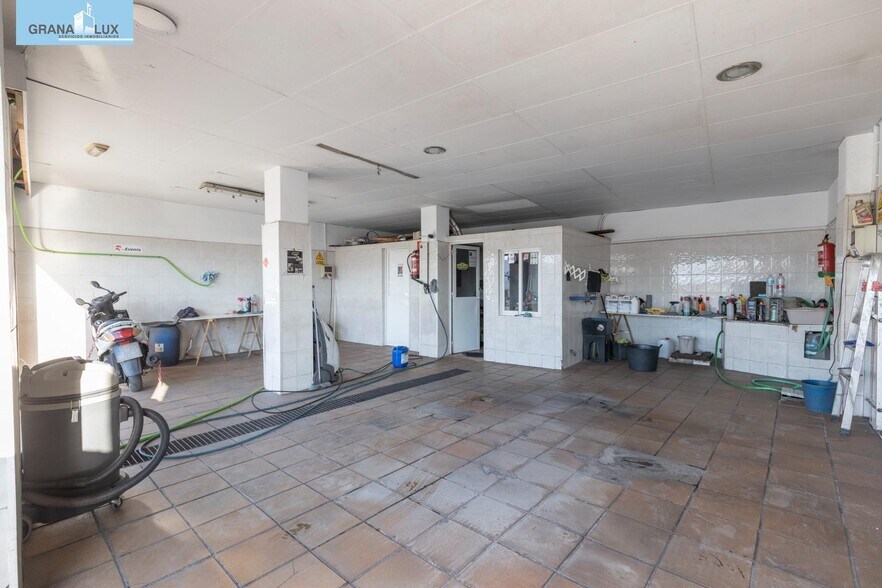 Retail in Maracena for sale - Building Photo - Image 2 of 20