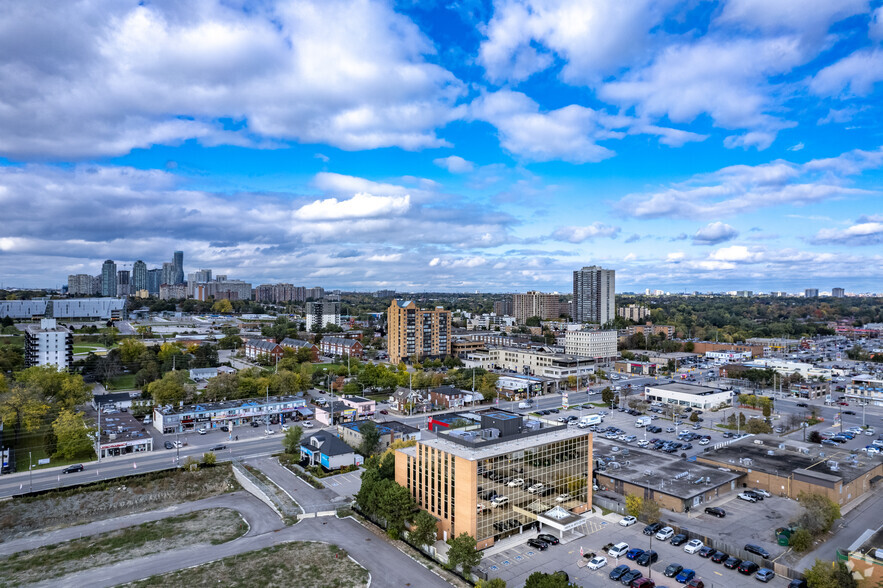 71 King St W, Mississauga, ON for rent - Aerial - Image 3 of 4