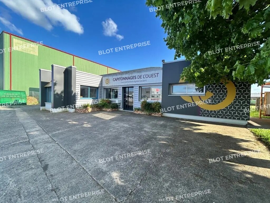 Industrial in Saint-Gilles for sale Primary Photo- Image 1 of 5