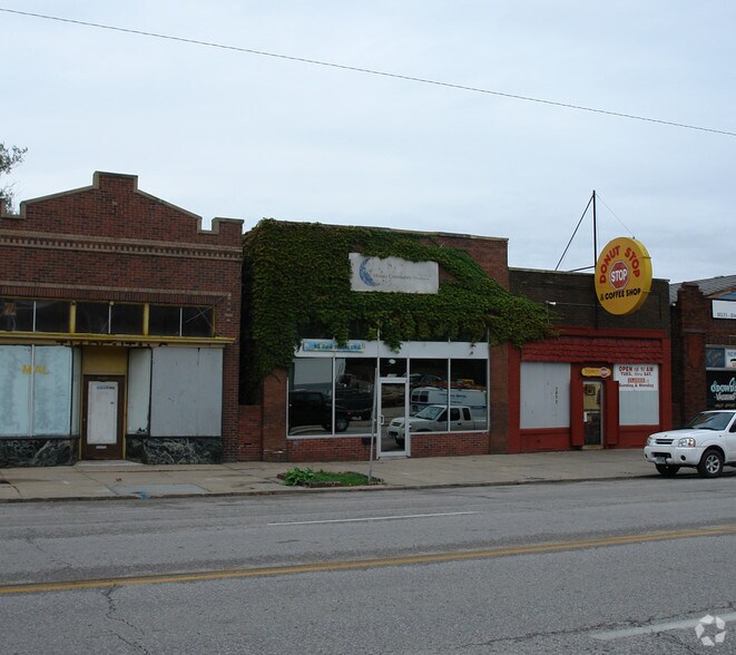 1258 S 13th St, Omaha, NE for rent - Primary Photo - Image 1 of 8