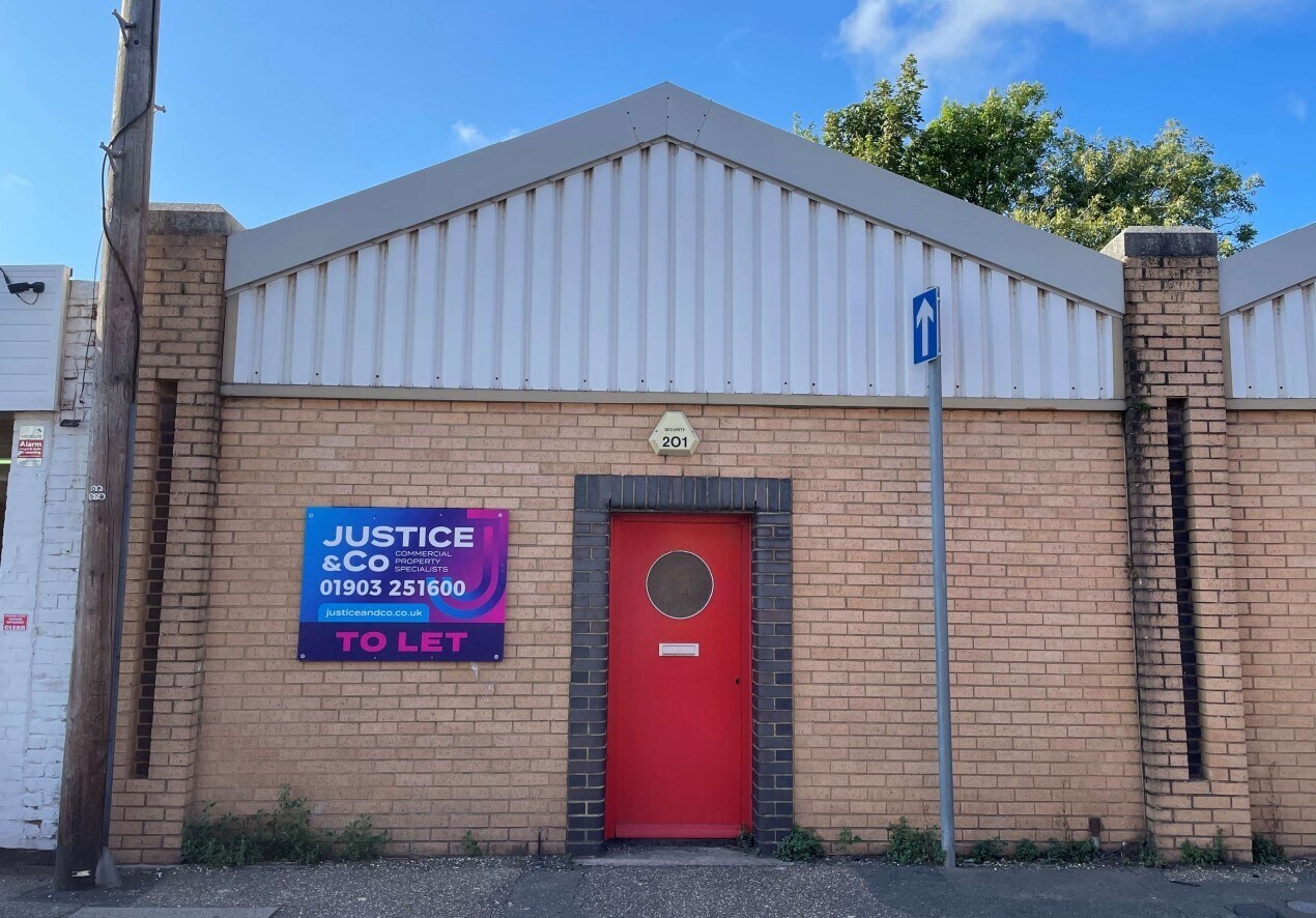 37 Station Rd, Worthing for sale Building Photo- Image 1 of 1