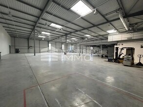 Office in Lieusaint to rent Building Photo- Image 1 of 5