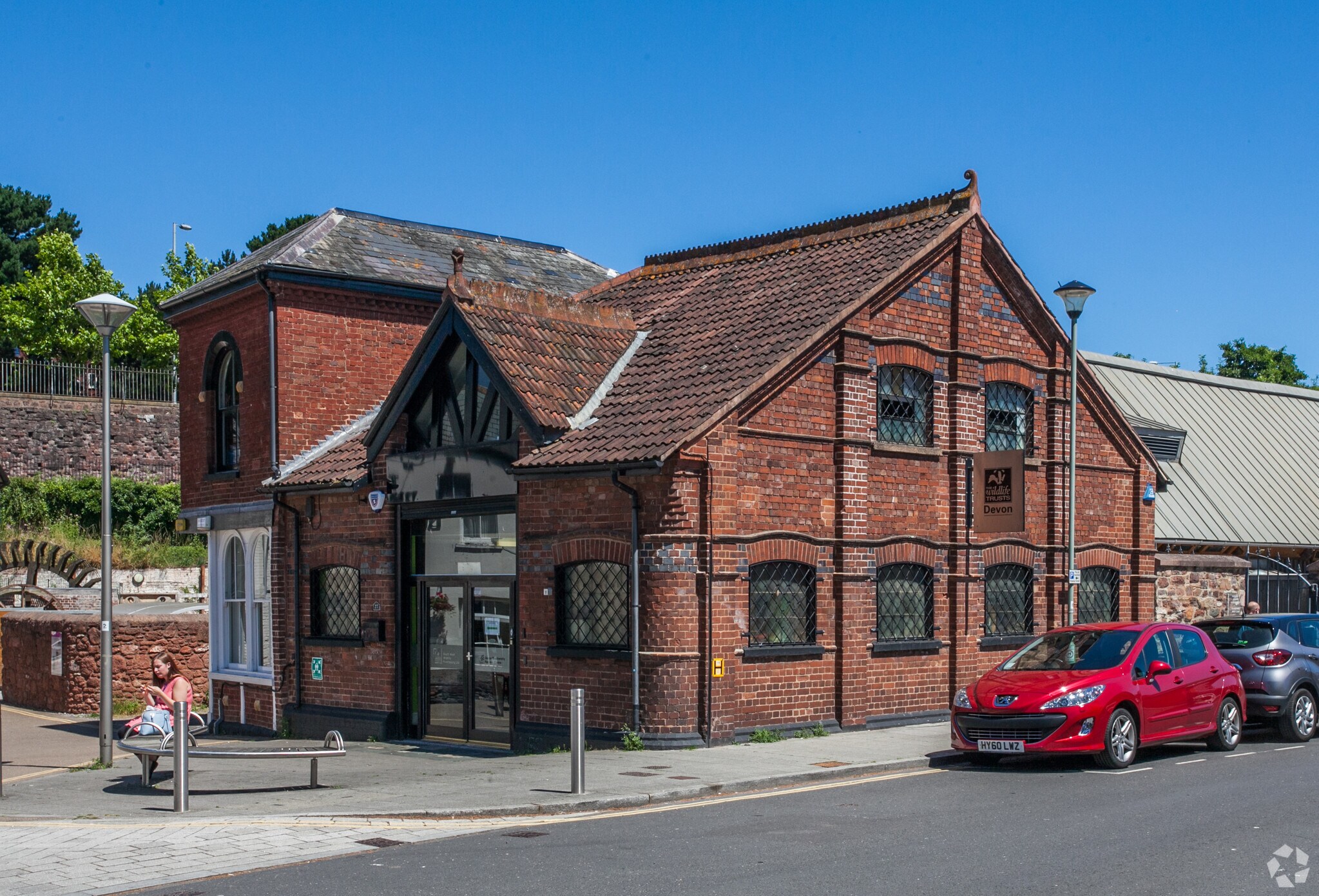 27 Commercial Rd, Exeter for sale Primary Photo- Image 1 of 1