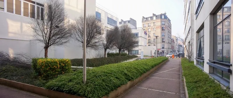 155 Rue Du Docteur Bauer, Saint-Ouen-sur-Seine to rent - Building Photo - Image 1 of 3
