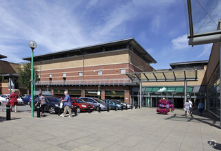 Crystal Peaks, Sheffield for rent Building Photo- Image 1 of 15