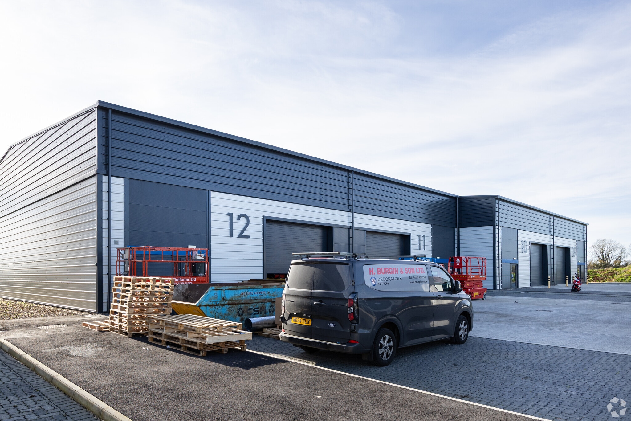 Old Ipswich Rd, Ardleigh to rent Primary Photo- Image 1 of 3