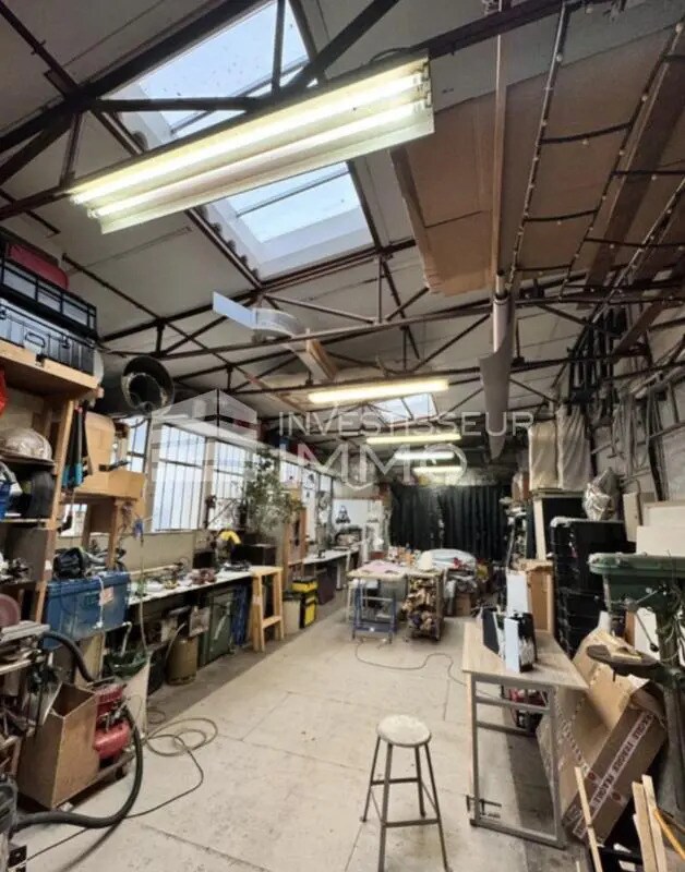 Vente Entrepôt 250 m² - Photo 1