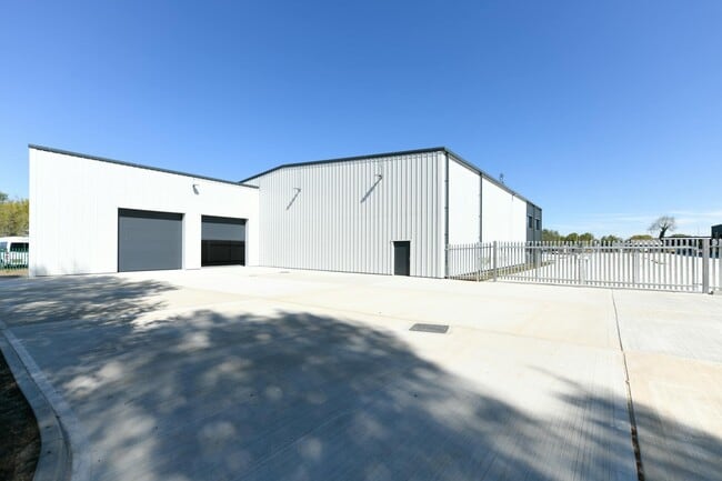 More details for 6 Garside Way, Aylesbury - Industrial to Rent